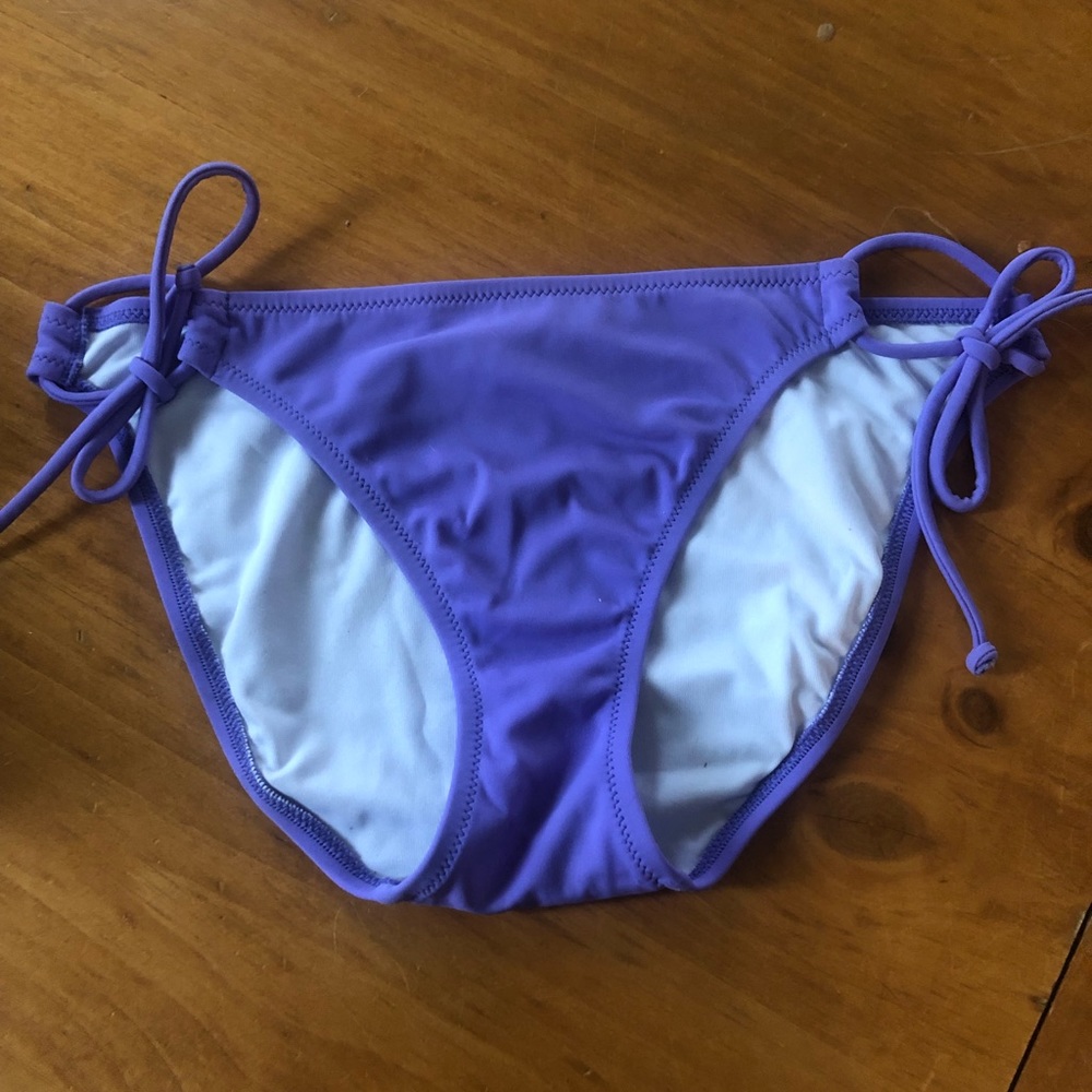 Bikini set - Picture 2 of 5